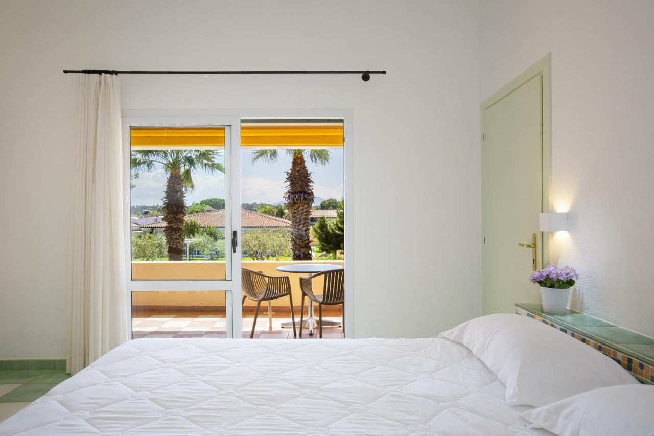 Tirreno Resort Cala Liberotto Ngoại thất bức ảnh