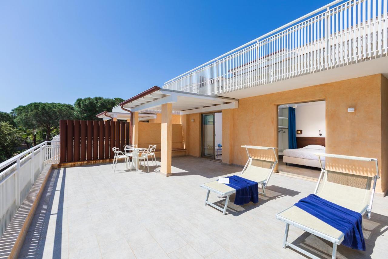Tirreno Resort Cala Liberotto Ngoại thất bức ảnh